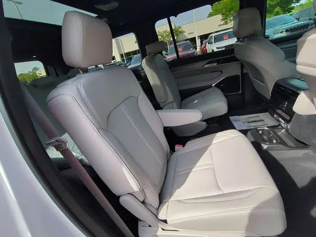 2026 Jeep Grand Wagoneer Limited Reserve 4x4