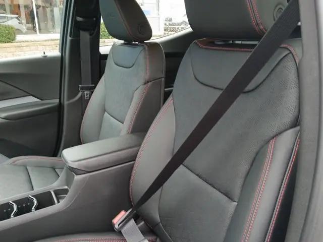 2027 Chevrolet Bolt RS FWD