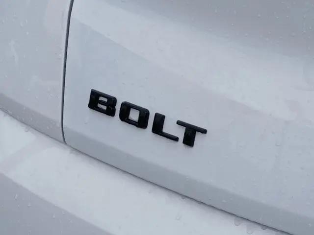 2027 Chevrolet Bolt RS FWD