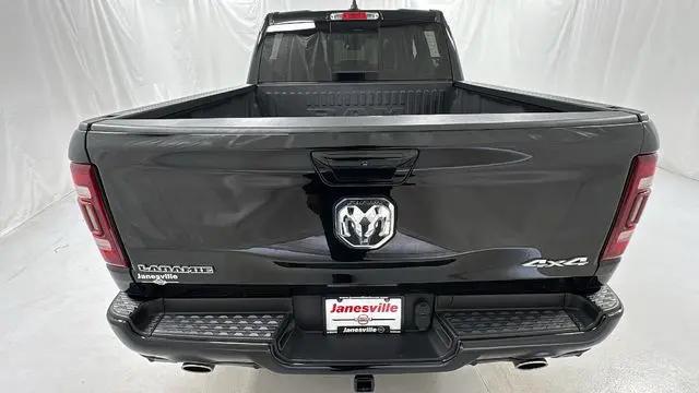 2022 Ram 1500 Laramie Crew Cab 4x4 5'7" Box