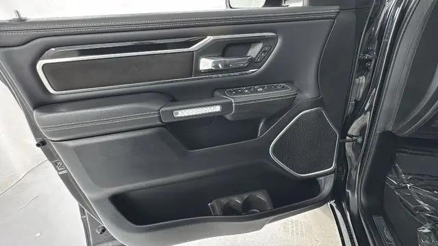 2022 Ram 1500 Laramie Crew Cab 4x4 5'7" Box