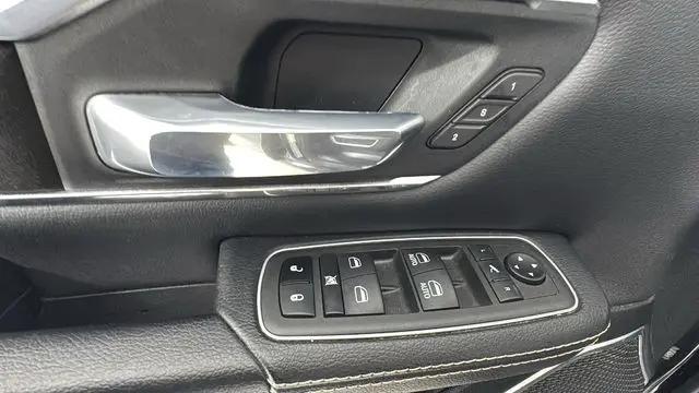 2022 Ram 1500 Laramie Crew Cab 4x4 5'7" Box