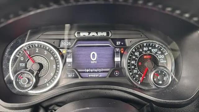 2022 Ram 1500 Laramie Crew Cab 4x4 5'7" Box