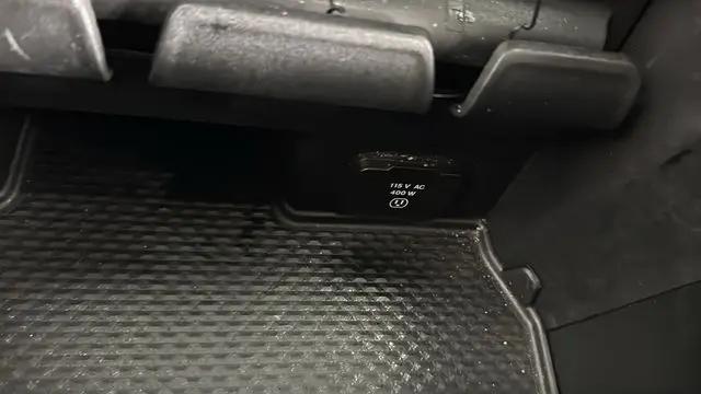 2022 Ram 1500 Laramie Crew Cab 4x4 5'7" Box