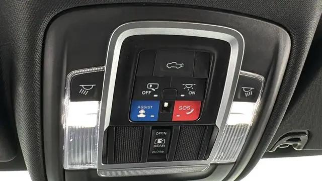 2022 Ram 1500 Laramie Crew Cab 4x4 5'7" Box