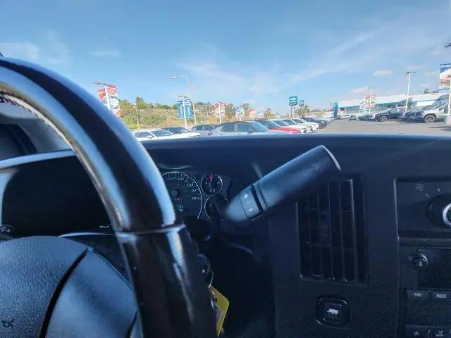2022 Chevrolet Express Cutaway Work Van