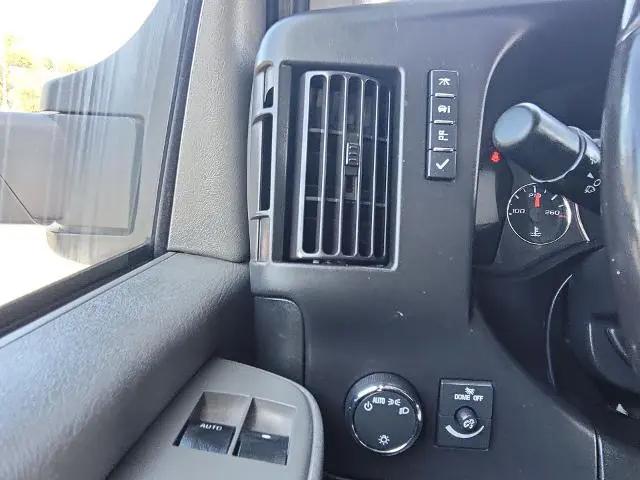 2022 Chevrolet Express Cutaway Work Van