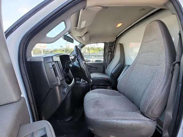 2022 Chevrolet Express Cutaway Work Van