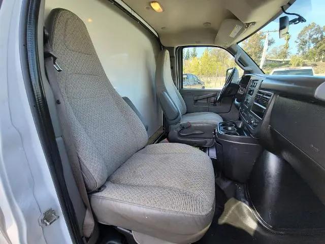 2022 Chevrolet Express Cutaway Work Van