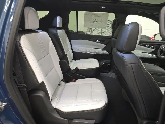 2026 Chevrolet Traverse AWD High Country