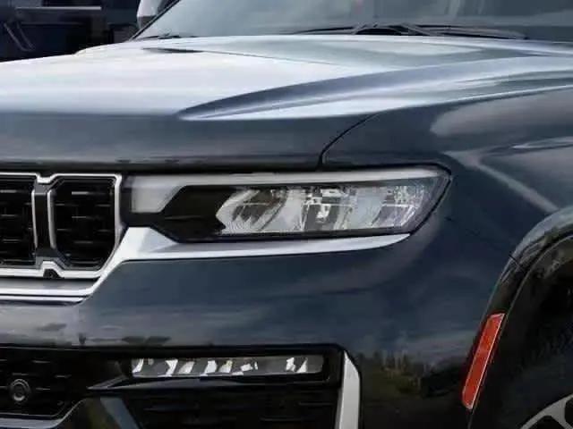 2026 Jeep Grand Cherokee Summit 4x4