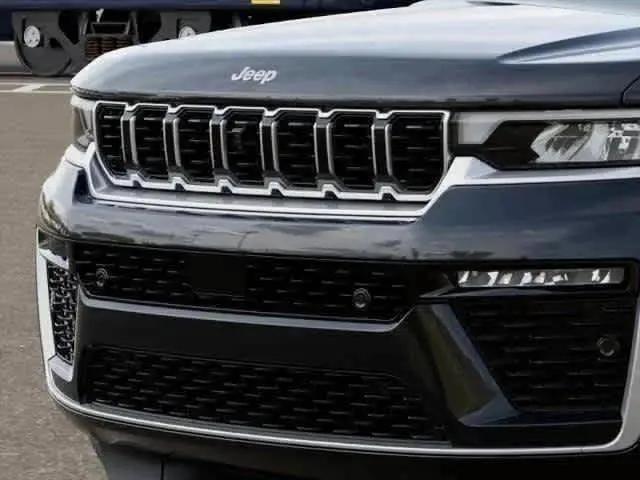 2026 Jeep Grand Cherokee Summit 4x4