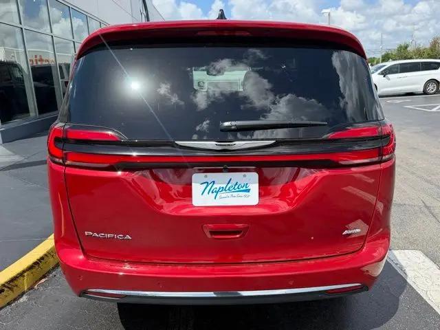 2026 Chrysler Pacifica Select AWD