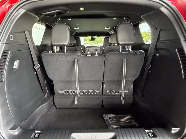 2026 Chrysler Pacifica Select AWD