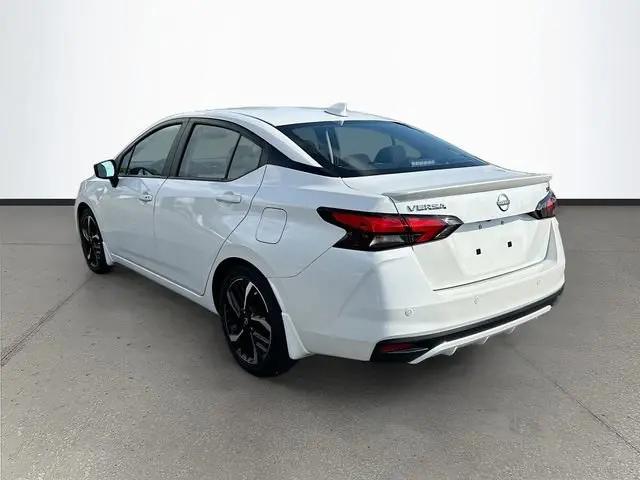 2025 Nissan Versa 1.6 SR
