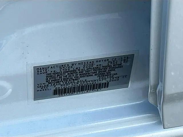 2025 Nissan Versa 1.6 SR