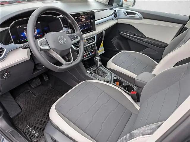 2026 Volkswagen Taos SE