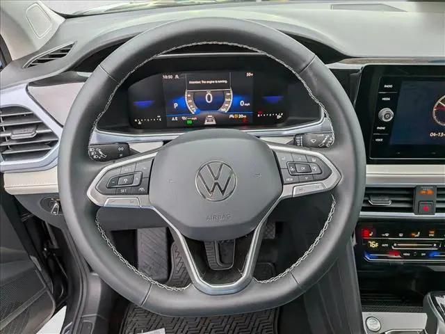 2026 Volkswagen Taos SE