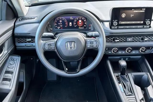 2025 Honda Accord Sedan SE