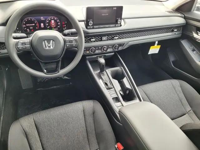 2025 Honda Accord Sedan SE