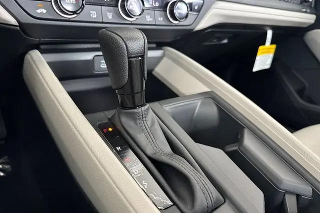 2025 Honda Accord Sedan SE