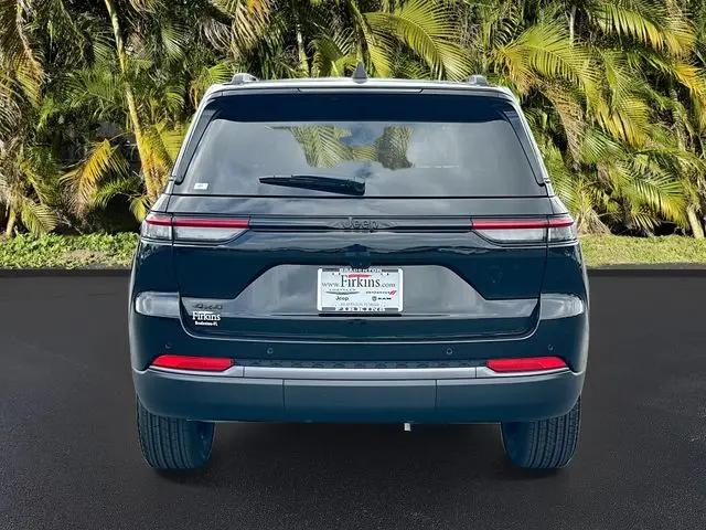2026 Jeep Grand Cherokee Altitude 4x4
