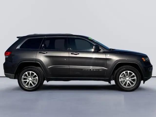 2021 Jeep Grand Cherokee Laredo E 4x4