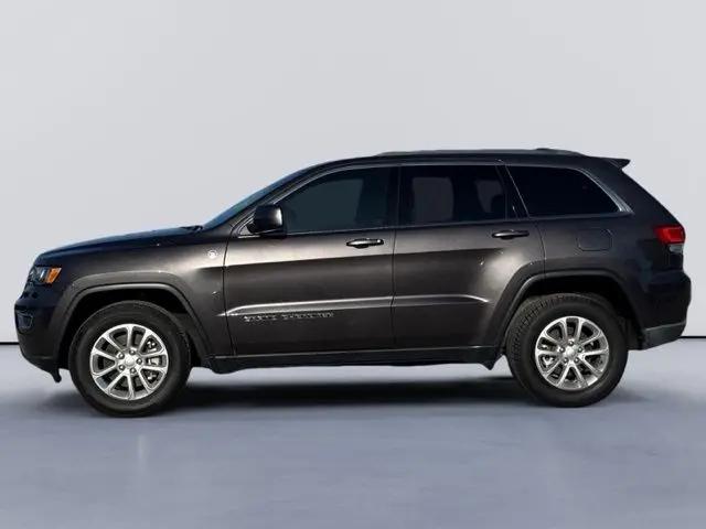 2021 Jeep Grand Cherokee Laredo E 4x4