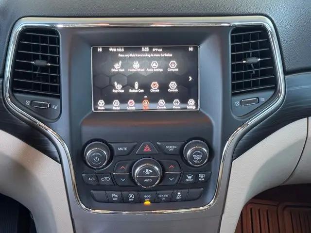 2021 Jeep Grand Cherokee Laredo E 4x4