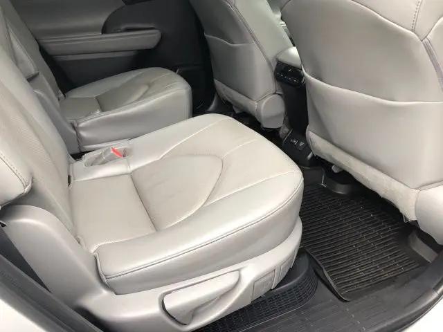 2023 Toyota Highlander Hybrid Limited