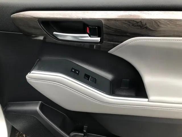 2023 Toyota Highlander Hybrid Limited