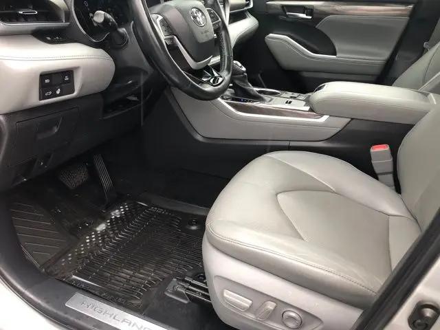 2023 Toyota Highlander Hybrid Limited