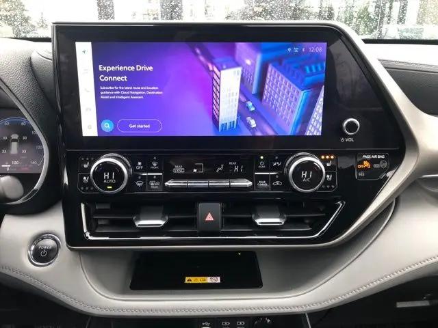 2023 Toyota Highlander Hybrid Limited