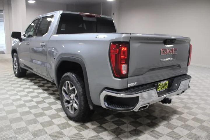 2026 GMC Sierra 1500 Crew Cab, Short Bed, SLE, 4WD