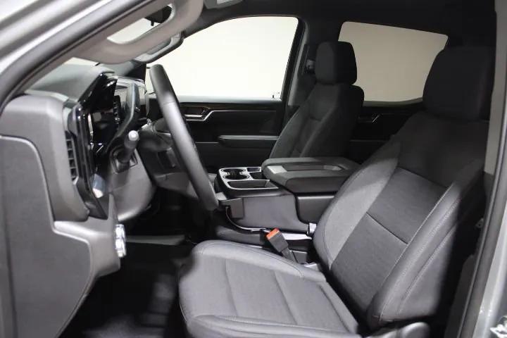 2026 GMC Sierra 1500 Crew Cab, Short Bed, SLE, 4WD