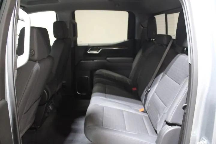 2026 GMC Sierra 1500 Crew Cab, Short Bed, SLE, 4WD