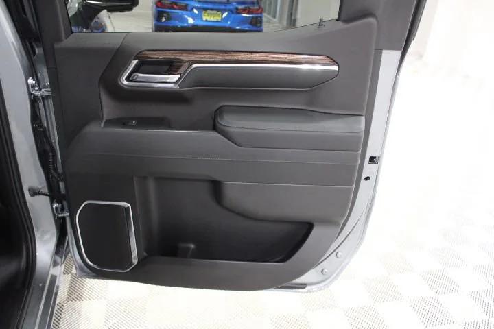 2026 GMC Sierra 1500 Crew Cab, Short Bed, SLE, 4WD