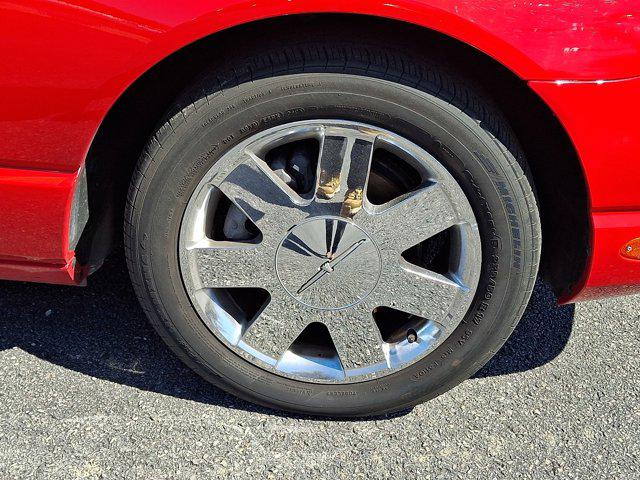2003 Ford Thunderbird Base