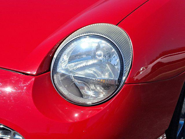 2003 Ford Thunderbird Base