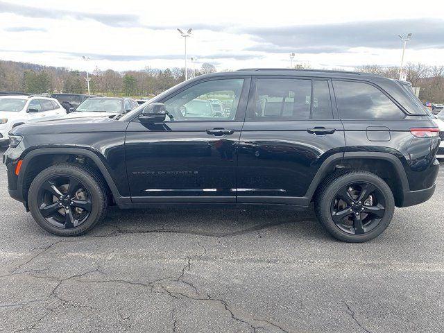2023 Jeep Grand Cherokee Altitude 4x4