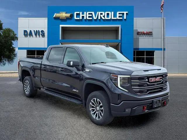 2022 GMC Sierra 1500 4WD Crew Cab Standard Box AT4 for sale in Litchfield, MN