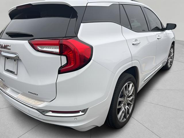 2023 GMC Terrain AWD Denali