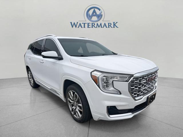 2023 GMC Terrain AWD Denali