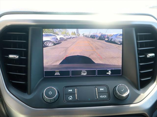 2022 GMC Acadia AWD AT4