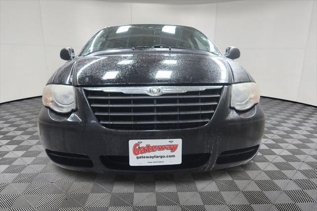 2006 Chrysler Town & Country Touring