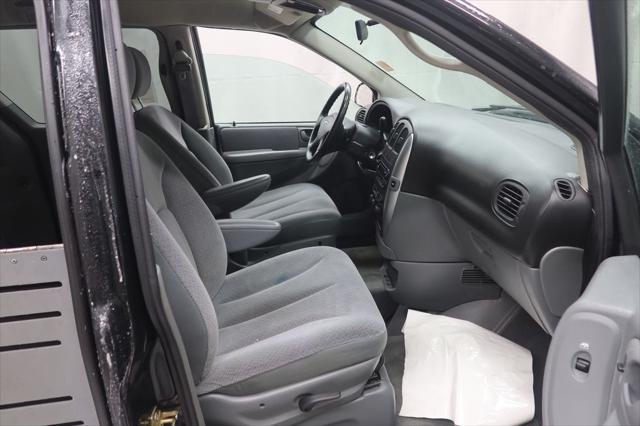2006 Chrysler Town & Country Touring