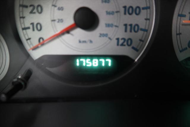 2006 Chrysler Town & Country Touring