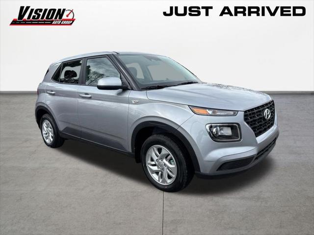 2026 Hyundai Venue SE