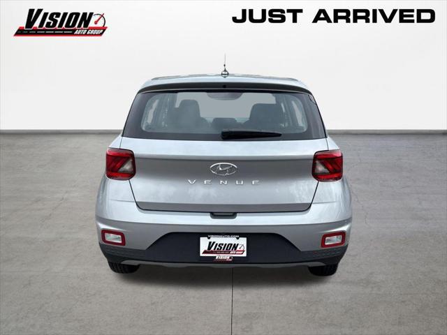 2026 Hyundai Venue SE