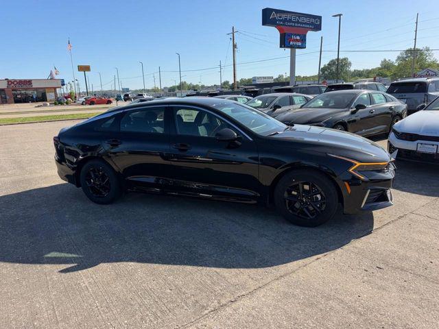 2026 Kia K5 LXS FWD